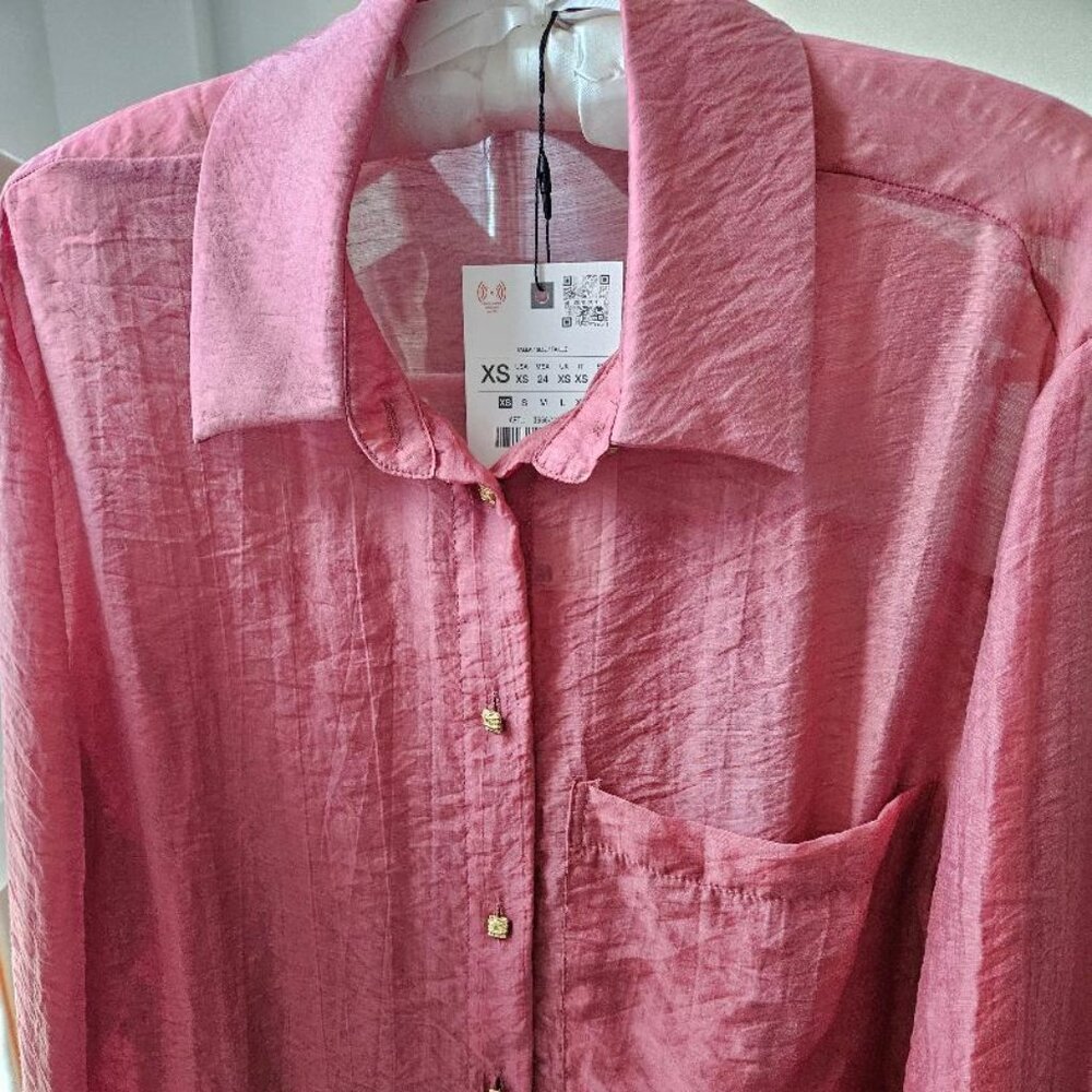 NEW WITH TAGS. ZARA BLOUSE